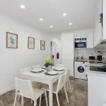 Amazing Oura Lägenhet *